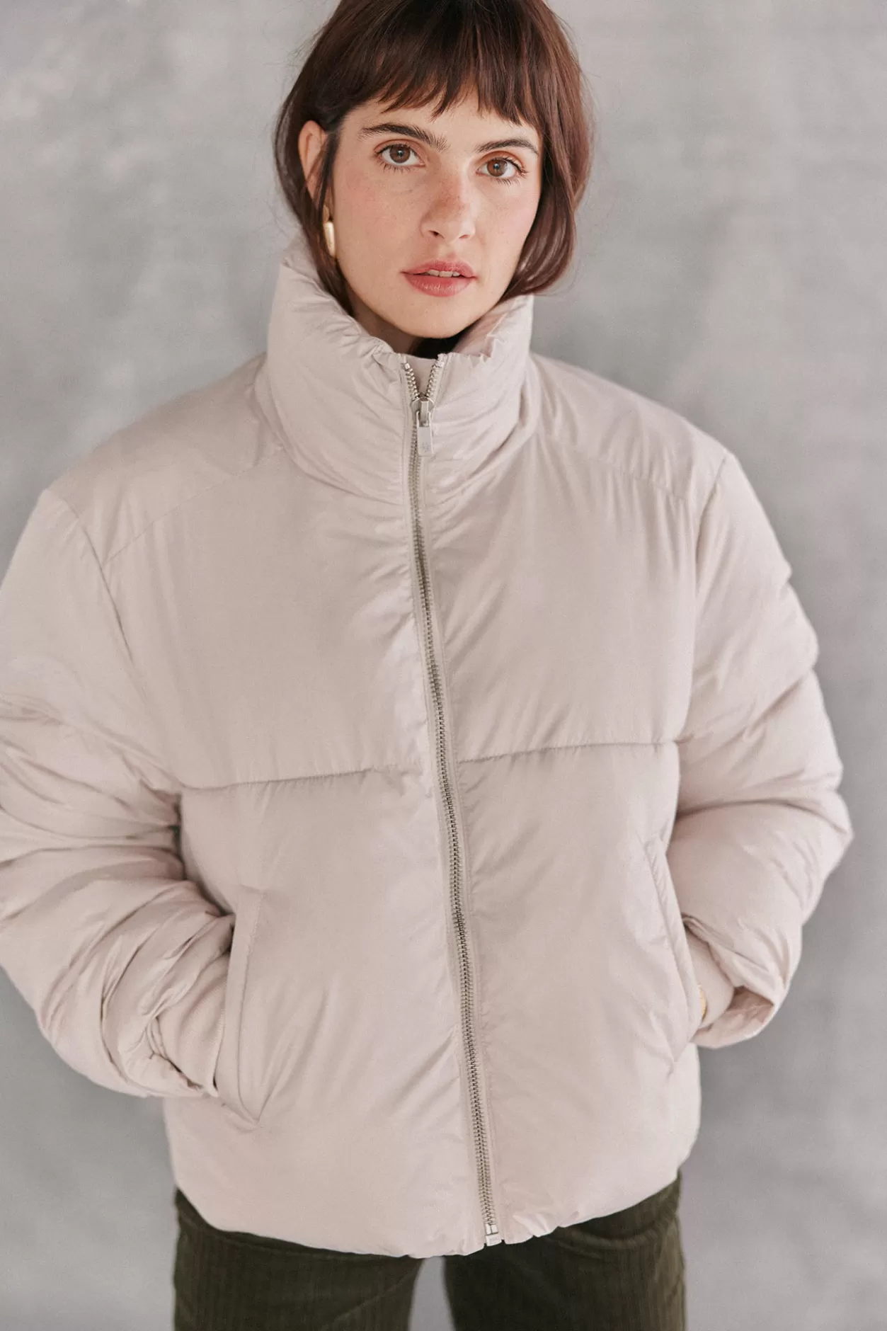 Mujer Hoss Intropia Dalena. Anorak corto acolchado